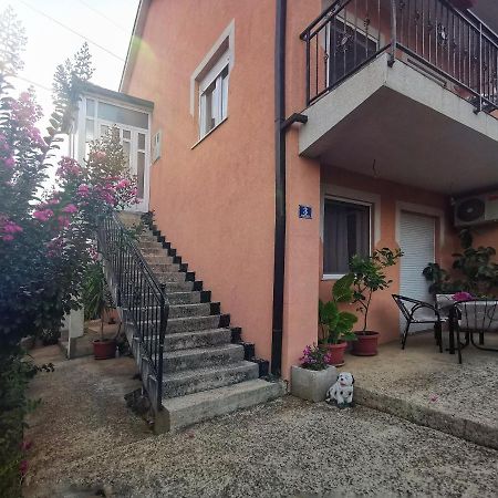 Apartman Anja Требинє Екстер'єр фото